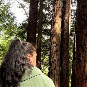 Meet your Posher, Temara